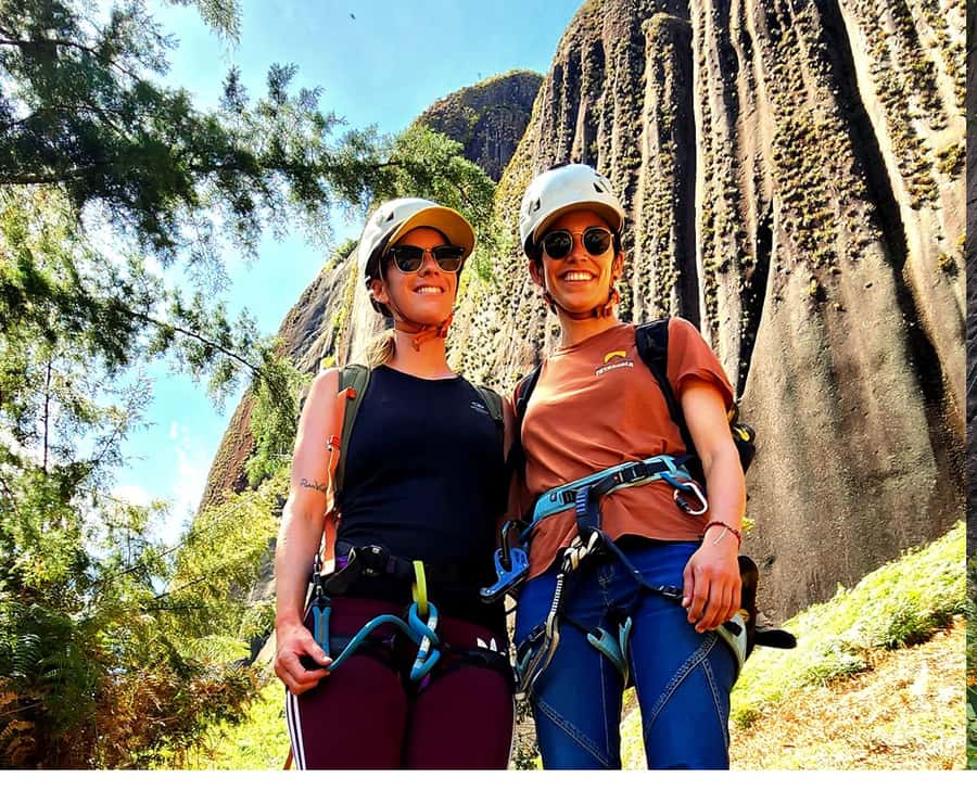 Guatapé: Iconic rock climbing for beginners and experts. - Why climbing El Peñol feels different from taking the stairs