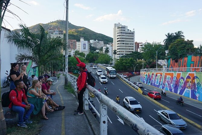 Historical Shared Tour Salsa, Graffiti & Resistance in Cali - Timing, group size, and practical fit