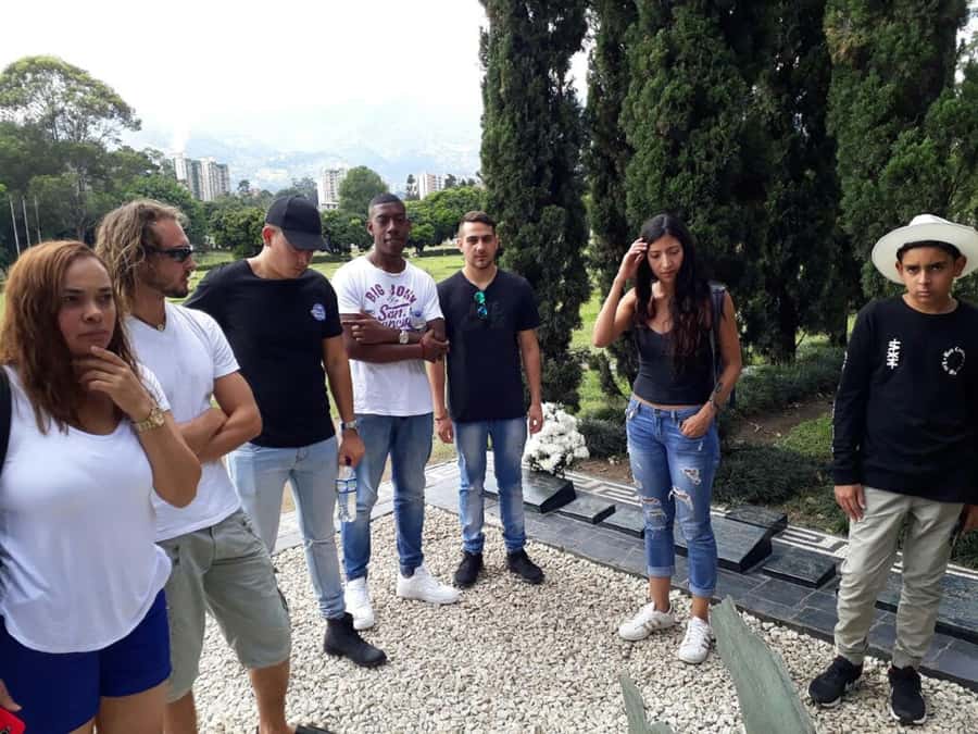 Medellin and Guatape Full Day Pablo Escobar Tour - Edificio Mónaco and the memory of cartel warfare