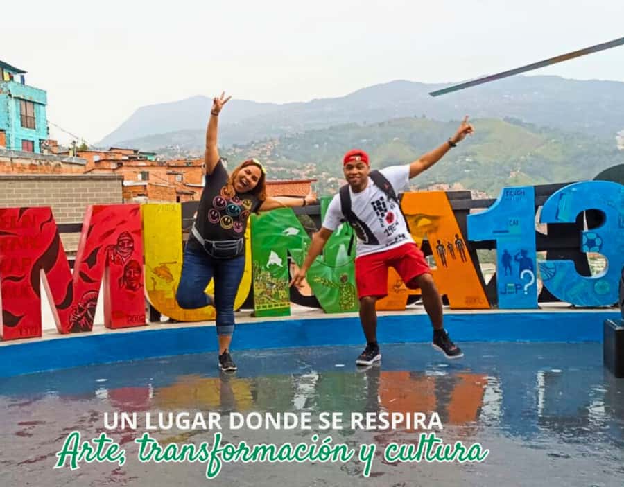 Medellín City Tour and Comuna 13 Experience - Starting from Parque El Poblado or Estadio Station