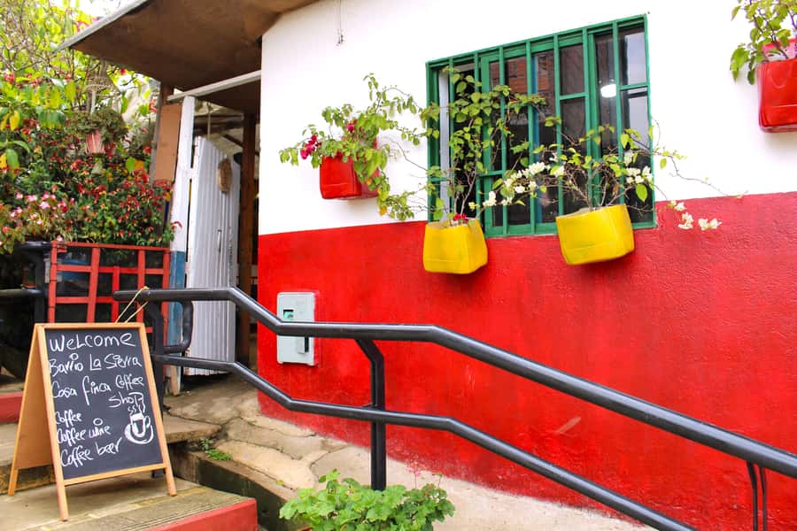 Medellín Coffee Farm Tour with Trolley and Cable Car Ride - Coffee tasting, snacks, and what to eat first