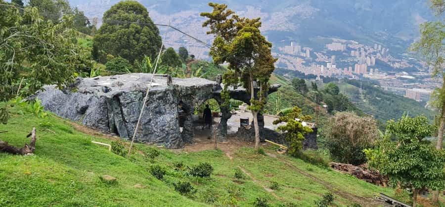 Medellin: Coffee Tour and Wellness Spa - Steam, bath, and the cold plunge