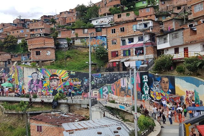 Medellín & Comuna 13 Private Tour - Art With Context, Not Just a Photo Stop