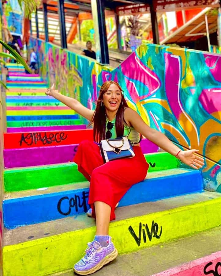 Medellín: Comuna 13 True Story and Street Food Tour - What makes this tour worth your three hours