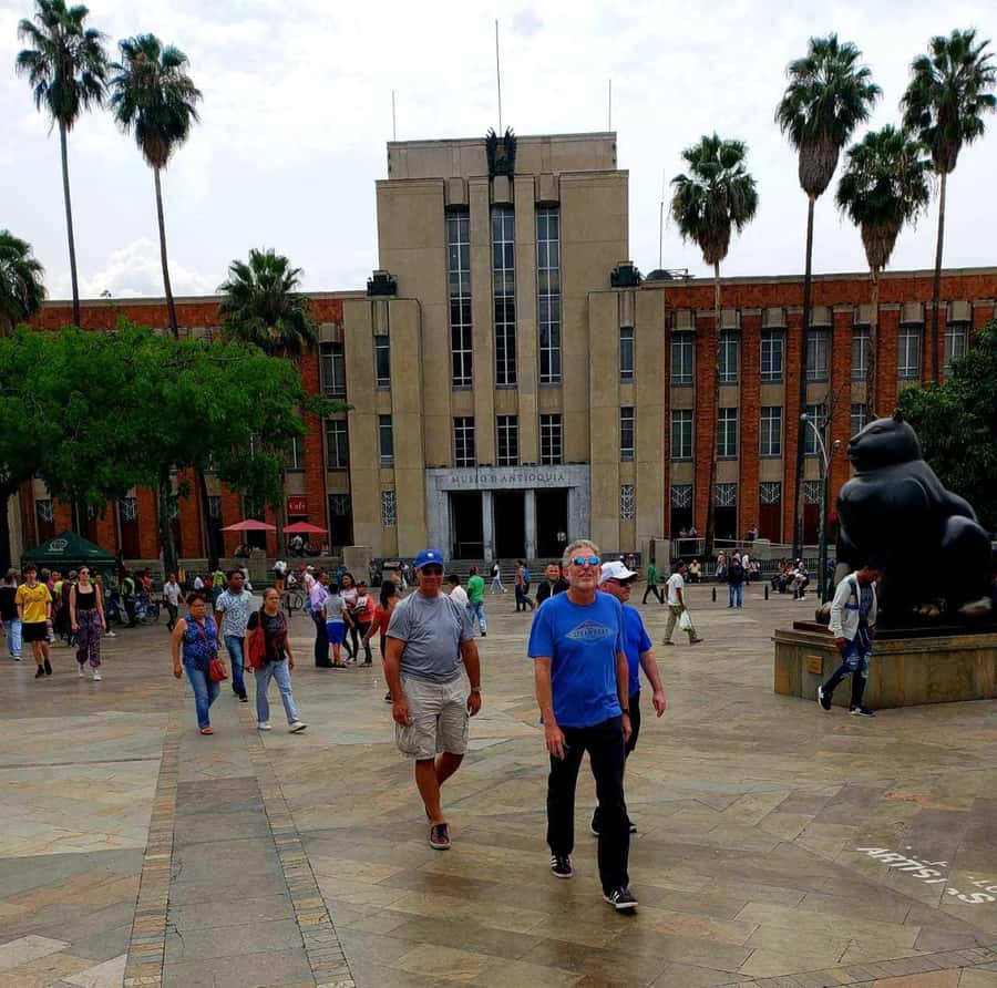 Medellín: Cultural City & Museum Tour - Practical ways to get more from the four hours