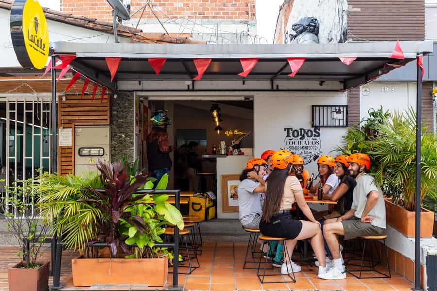 Medellín: E-bike and Foodie Tour - The guides are a major part of the experience
