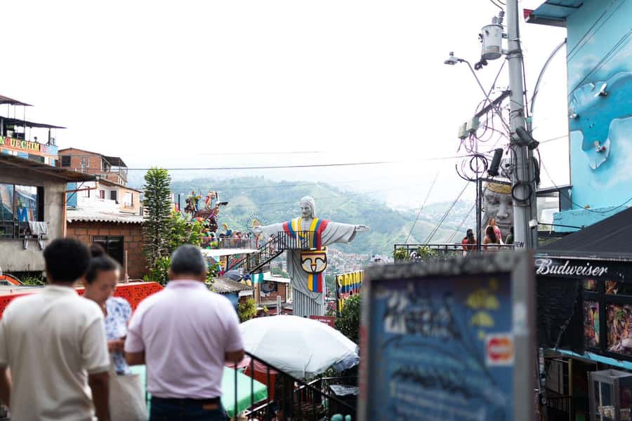 Medellin: Full Day Guided City Highlights Tour - The Metro and cable car are part of the lesson