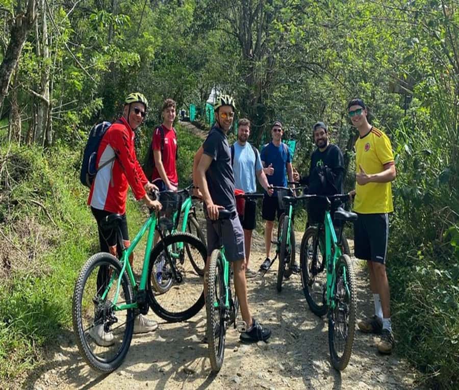 Medellín: Full-Day Mountain Bike Tour with Lunch - Coffee, safety advice, and the start near Medellín