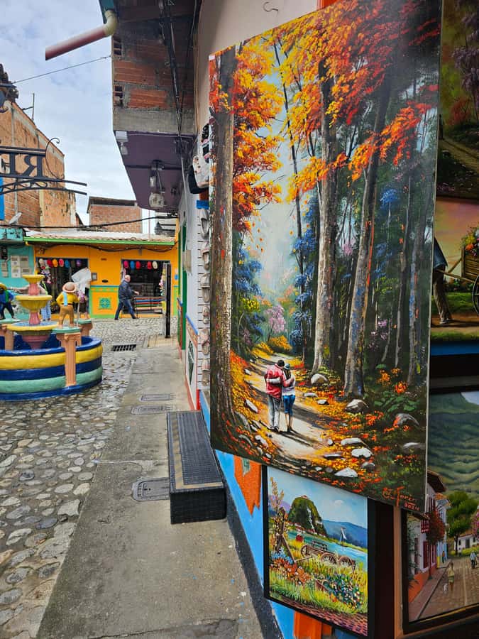 Medellin: Guatape, El Peñol Coffee Farm Private Tour & Fruit - Who should book this experience?