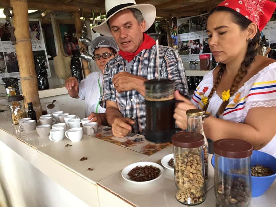 Medellín: Guatape Village with Coffee and Fruit Tasting Tour - Key details before you book