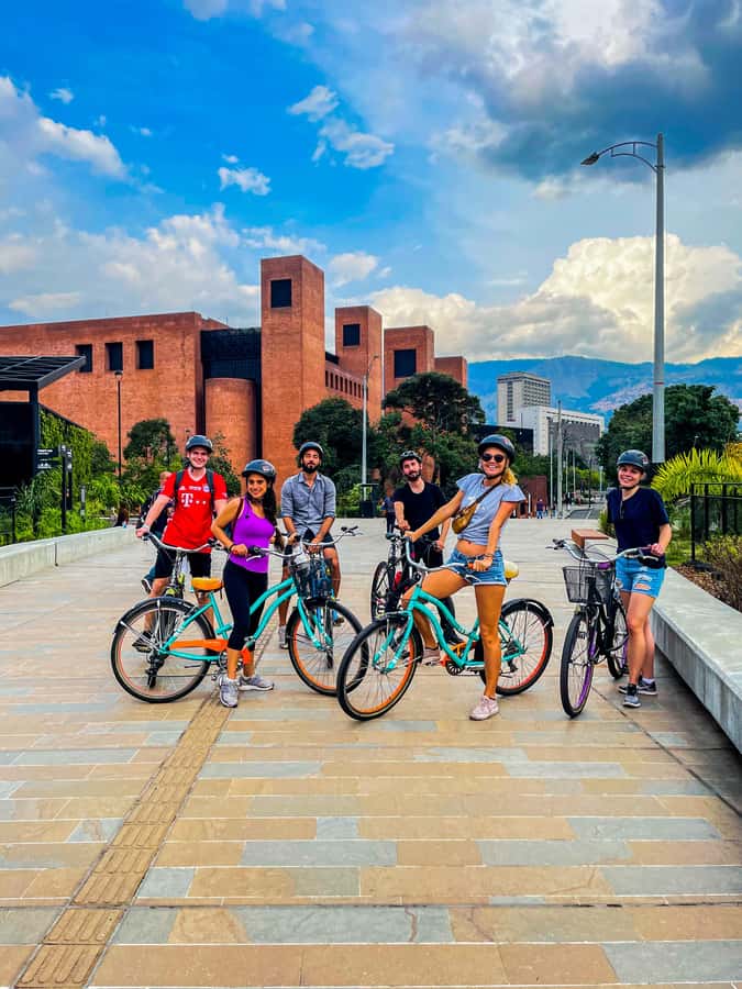 Medellín: Guided City Bike Tour - Is $40 a fair price?