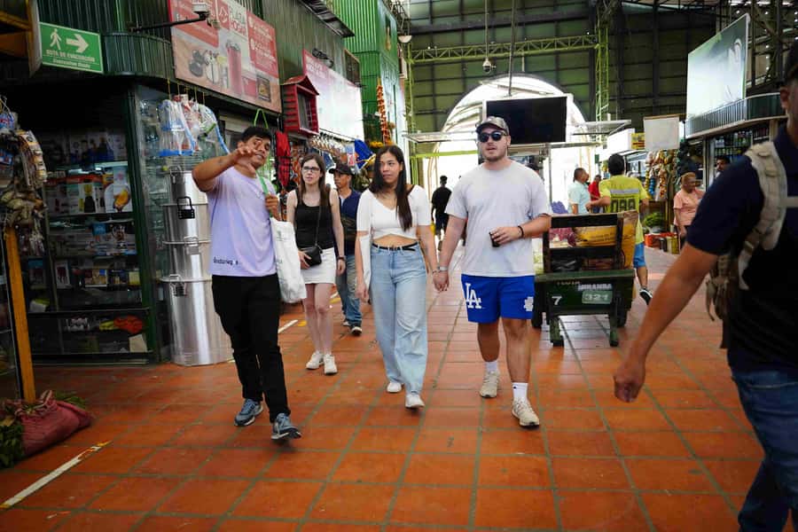 Medellín Multi-sensory Tour in the market, +15 Exotic Fruits - Why Plaza Minorista is the right place for this tasting