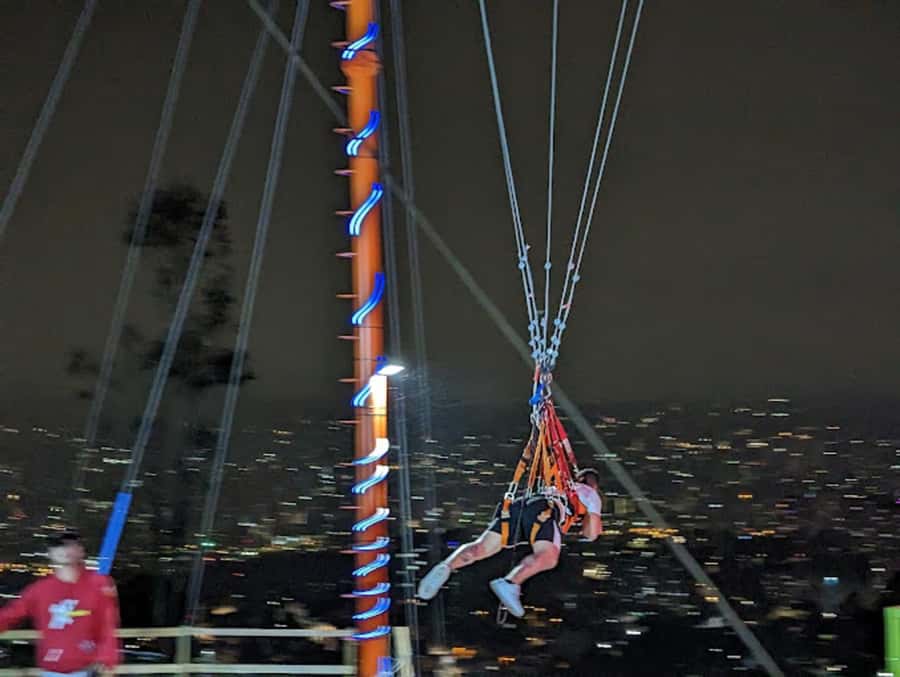Medellín: One Night in El Cielo Viewpoint with activities - Why this Medellín night works