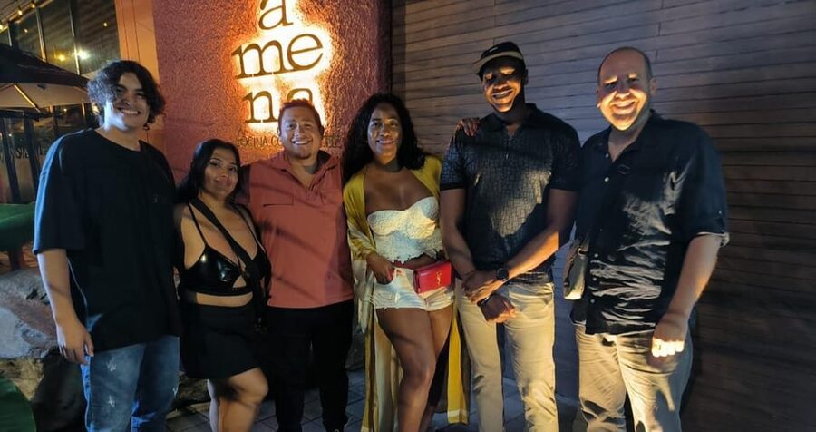 Medellín: One Night in El Cielo Viewpoint with activities - Walking five minutes to Michigan Pizza Bar