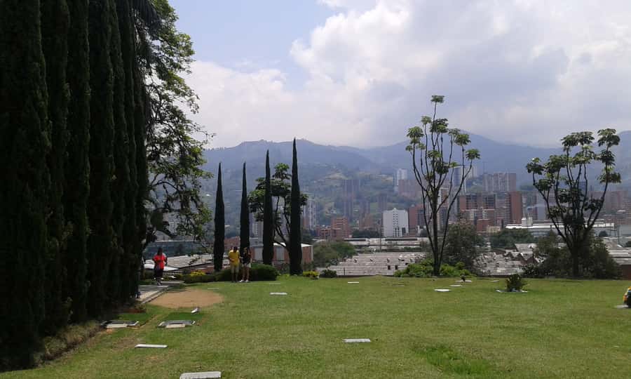 Medellín: Pablo Escobar Jail Private Tour - Why this Medellín tour is different from a crime-themed outing