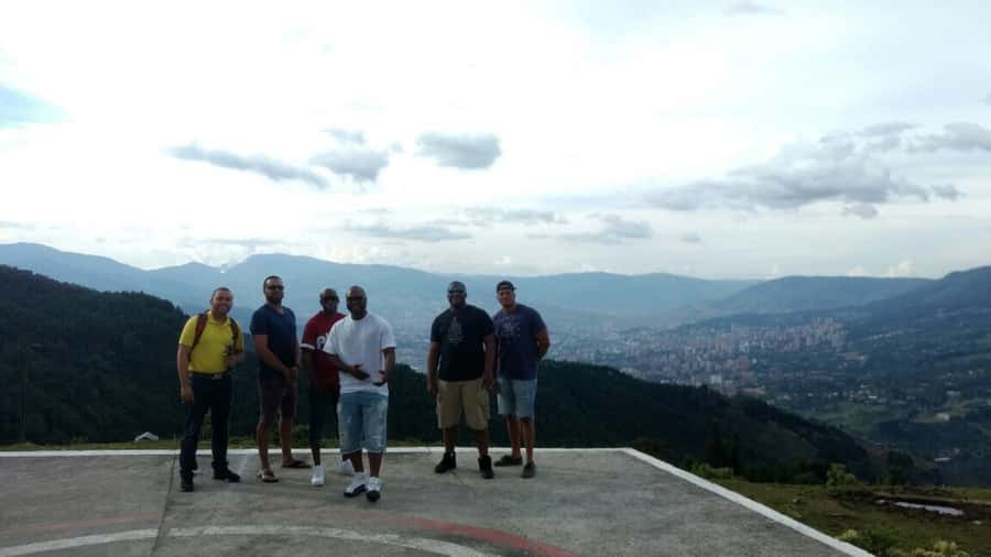 Medellin Pablo Escobar Tour - Los Olivos and the place where Escobar died