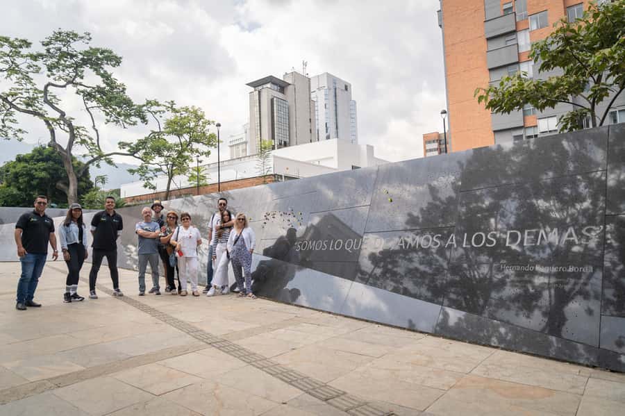 Medellín: Pablo Escobar Tour incl. museum & transportation - What this Medellín tour is really about