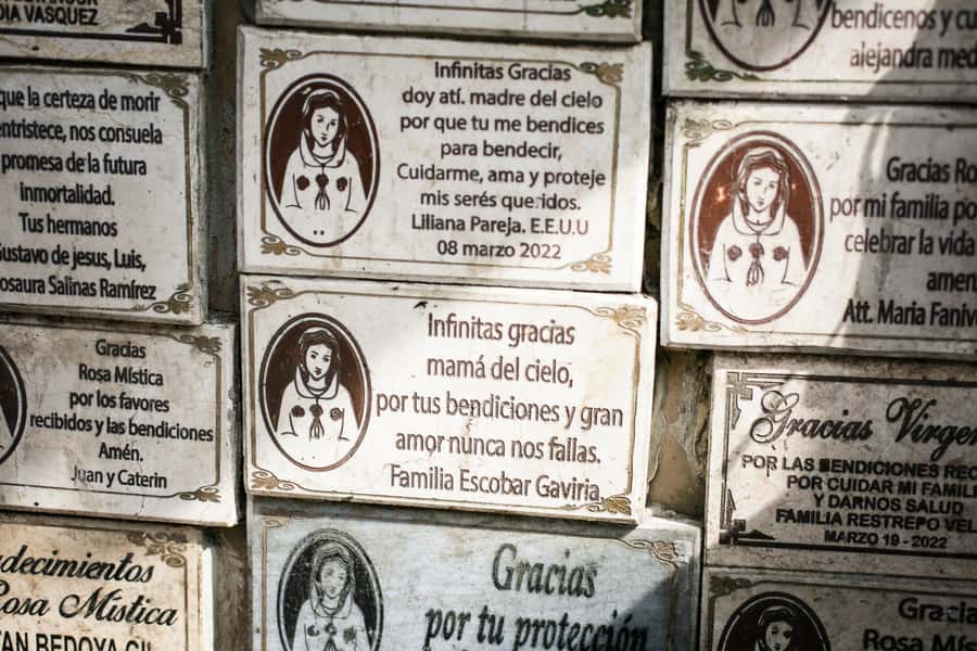 Medellín: Pablo Escobar Tour incl. museum & transportation - Medellín neighborhoods, offices, and public works