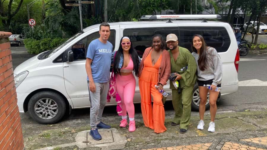 Medellín Paragliding - Go Pro Included - The 40-minute ride from Medellín to San Felix