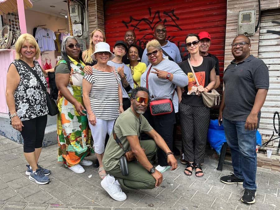 Medellín: Private City Tour and Comuna 13 Tour - Pueblito Paisa and the Best City View
