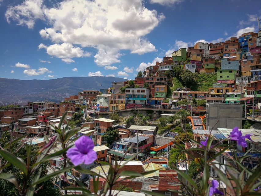 Medellín: Private City Tour with Metrocable and Comuna 13 - Who Will Get The Most From This Tour?