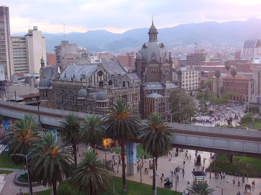 Medellin: Private City Tour - Starting with pickup and a local guide