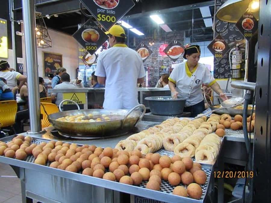 Medellín: Private Food Tour With The Best Viewpoints. - Key points to know before booking