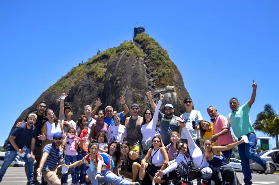 Medellín: Private Guatapé Tour w/ Breakfast, Lunch & Cruise - Guides are a major part of the value