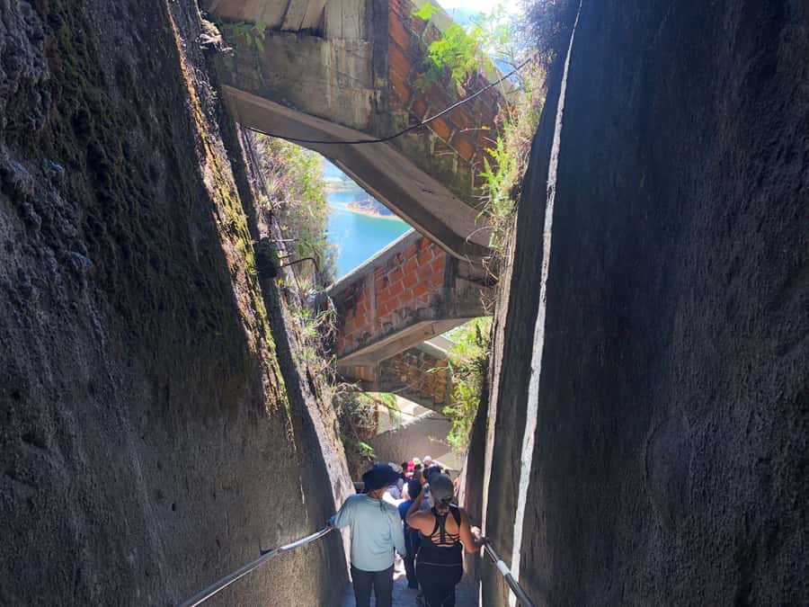 Medellín: Private Guatapé with Peñol Tickets and Boat Ride - Walking Guatapé’s tiled streets