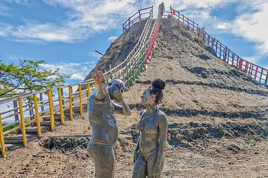 Mud Volcano Tour in Cartagena with Lunch - Why El Totumo Makes a Good Day Trip