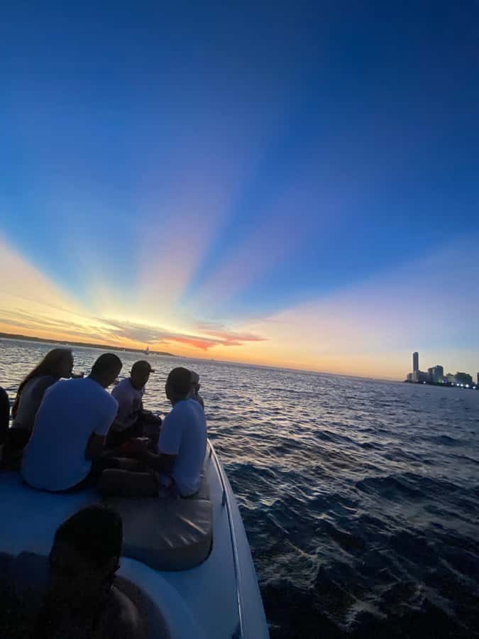 Nightlife: sunset boat party + tour of the old town - From Pegasos Pier to Cartagena Bay