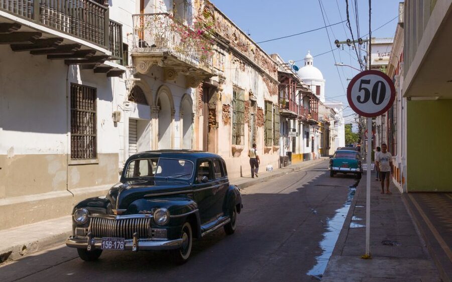Old Town and Quinta Pedro Alejandrino Santa Marta City Tour - Who should book this Santa Marta tour?
