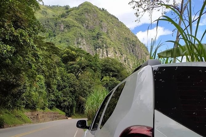 One way transfer from Pereira to Salento AND/OR Salento to Pereira - Inside the car: comfort and control