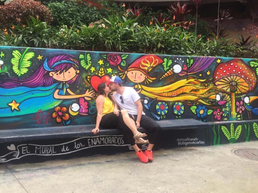 pablo, comuna 13 & cable car express tour - Small details that make the day easier