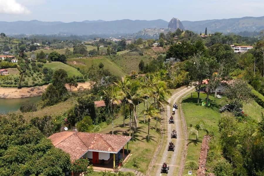 Pablo Escobar Mansion+Paintball+Boat+ATV (Private Guatape) - Lunch in Guatapé, with extra cost