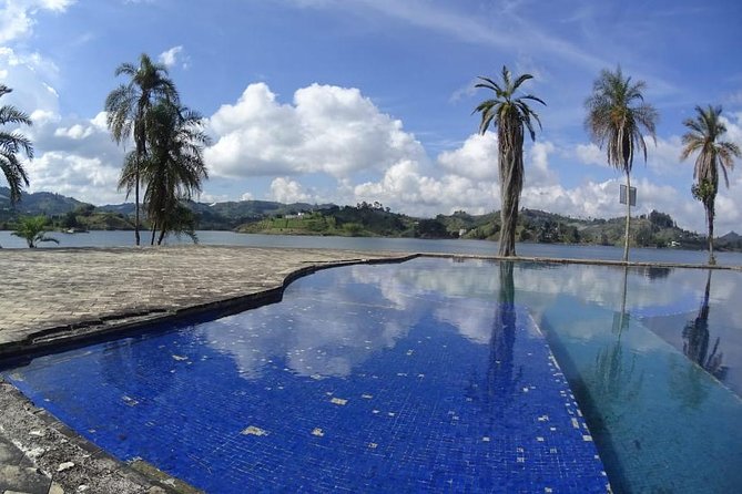 Pablo Escobar Tour - Private and affordable TOUR - The New Colombia - Why this Medellín tour is more than a hunt for Escobar sites