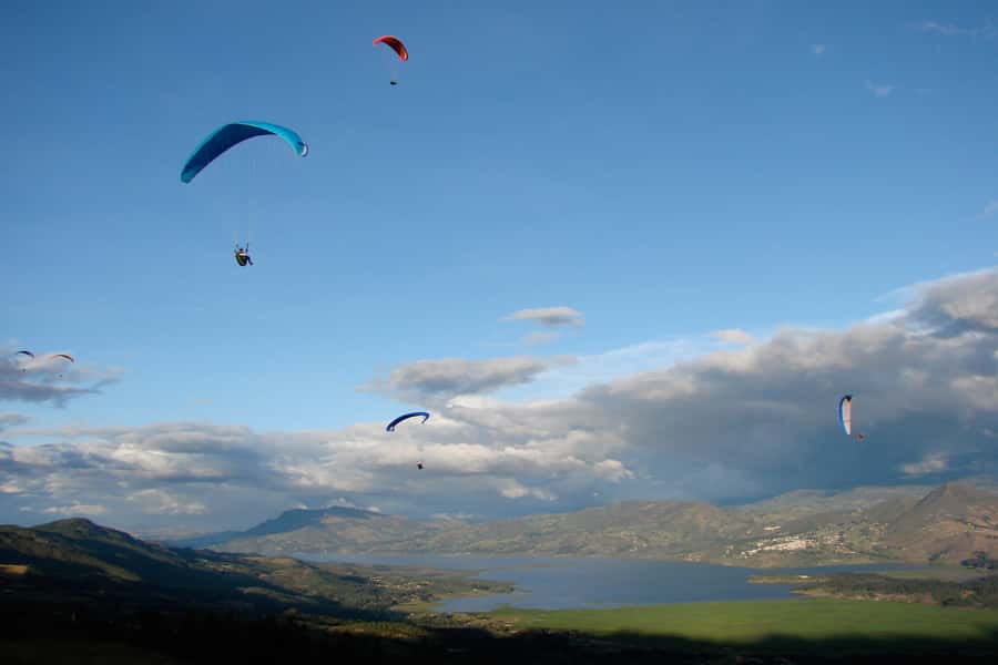 Paragliding Activity with Transfers from Bogota - A sweet stop at La Cabaña Alpina