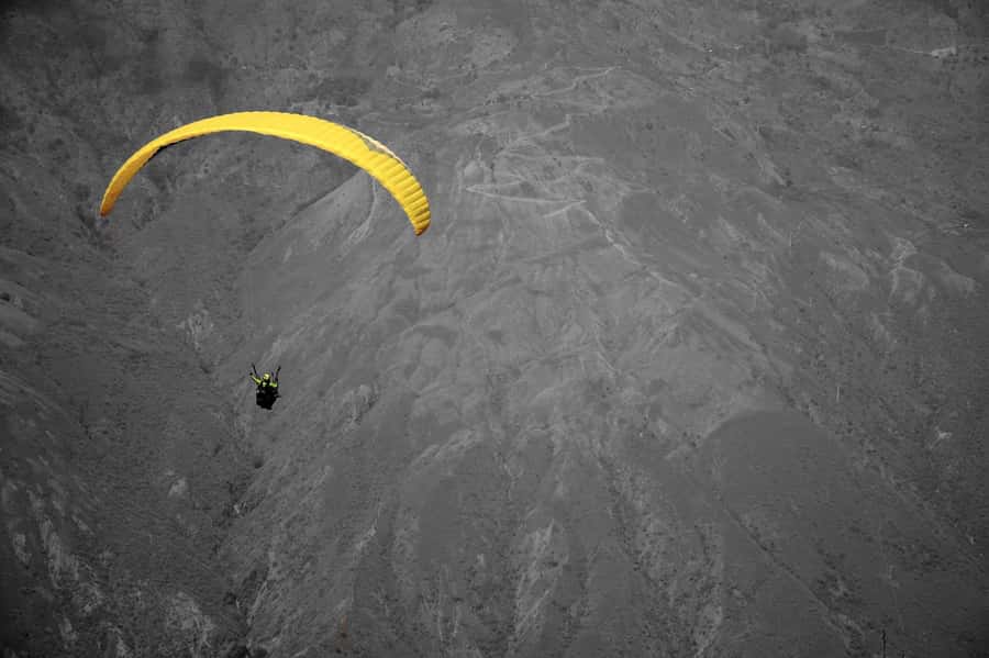 Paragliding Activity with Transfers from Bogota - Who should book this activity?