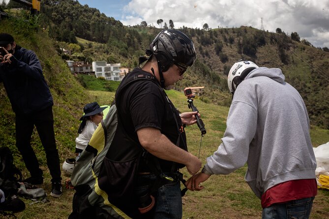Paragliding Tour from Medellin with Transportation and Videos HD - What the four-hour outing feels like