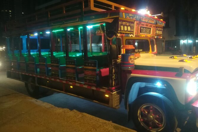 Party Bus Tour - The Cartagena sign stop and local vendors