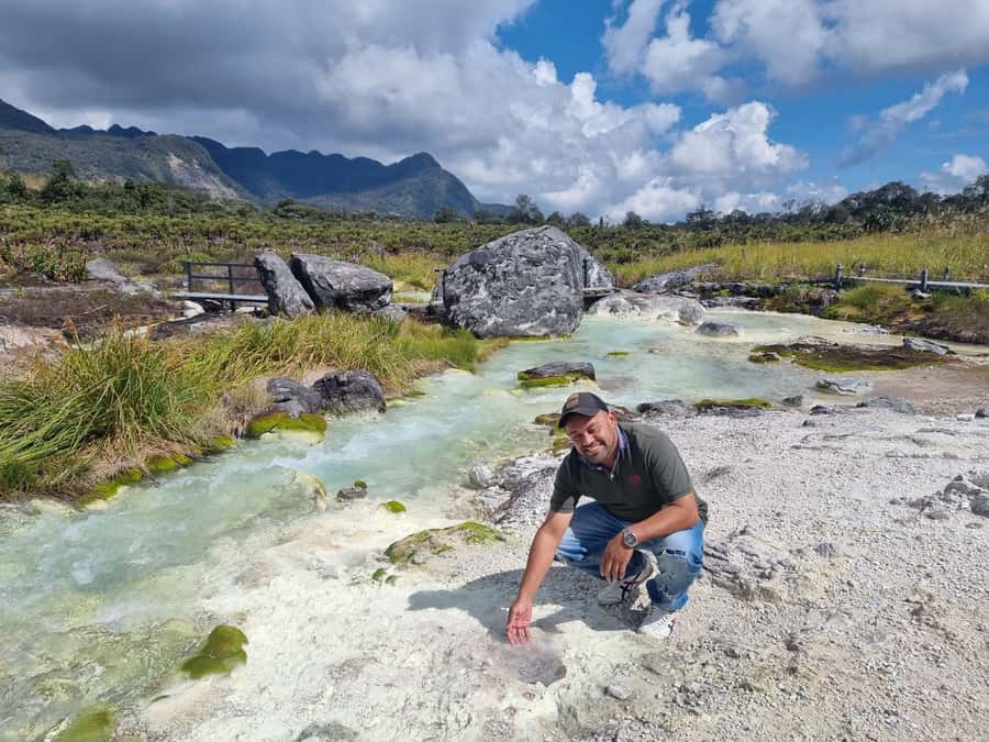 Popayan: Condor Watching in Purace + San Juan Hot Springs - What the $119 price really buys you