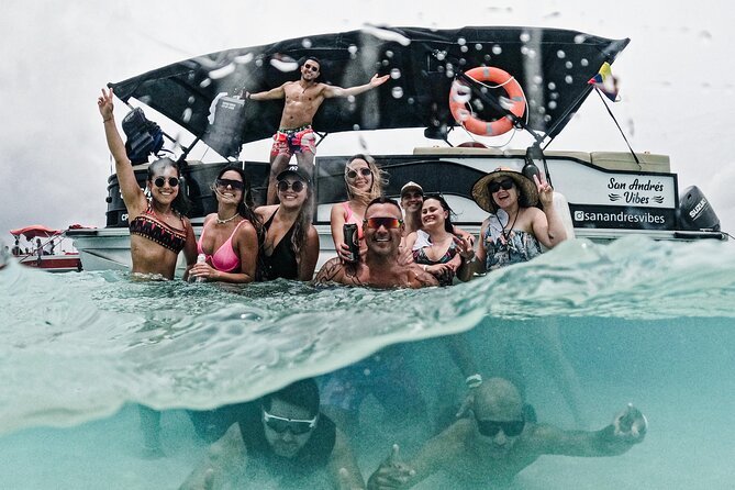 Private Marine Tour: Discover the 7 Colors of the San Andreas Sea - Why this private San Andrés boat tour works well