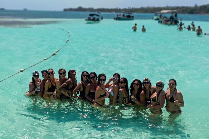 Private Marine Tour: Discover the 7 Colors of the San Andreas Sea - Rocky Cay and the Nicodemus shipwreck