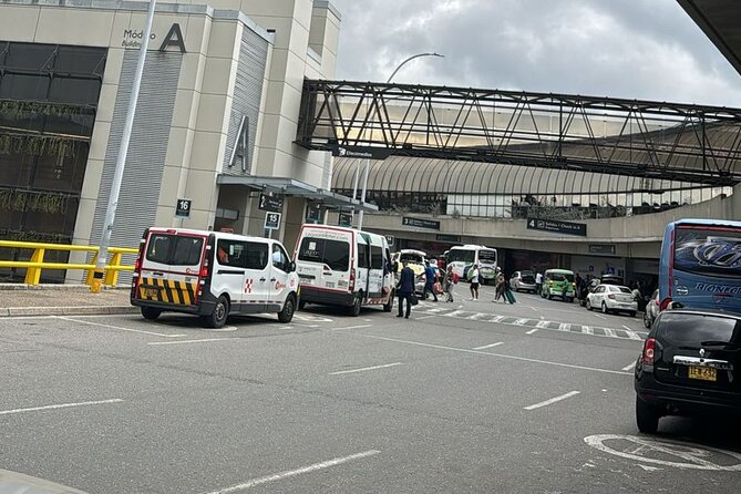 Private transfer service from or to Medellín Airport - Why a private airport ride helps in Medellín