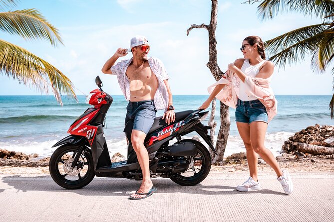 Rent a Scooter and tour the island of San Andrés - Starting at 10:00 a.m. and getting the vehicle