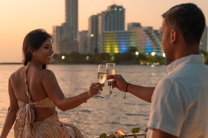 Romantic Date Night in the Bay of Cartagena - Why this Cartagena boat date works so well