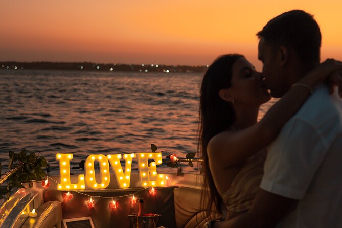 Romantic Date Night in the Bay of Cartagena - What the $729 group price really buys