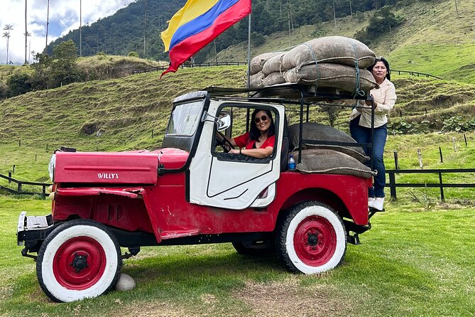 Salento, Cocora and Filandia Private Tour from Pereira or Armenia - Salento’s Royal Street and colorful balconies
