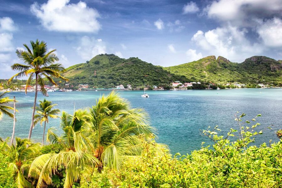 San Andrés: Guided Cays and Mangroves Tour - Charquitos Beach and Mirador de la Loma