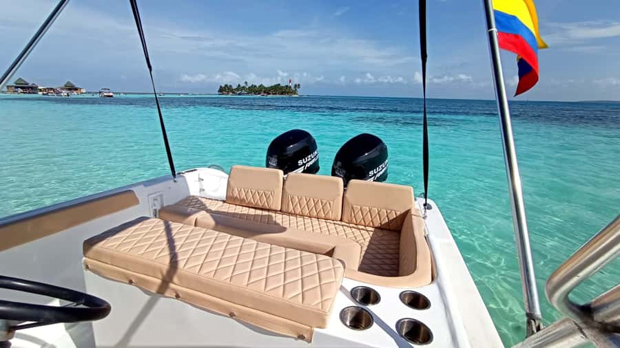 San Andres: Private San Andres Bay Tour by Luxury Speedboat - Key points before you book